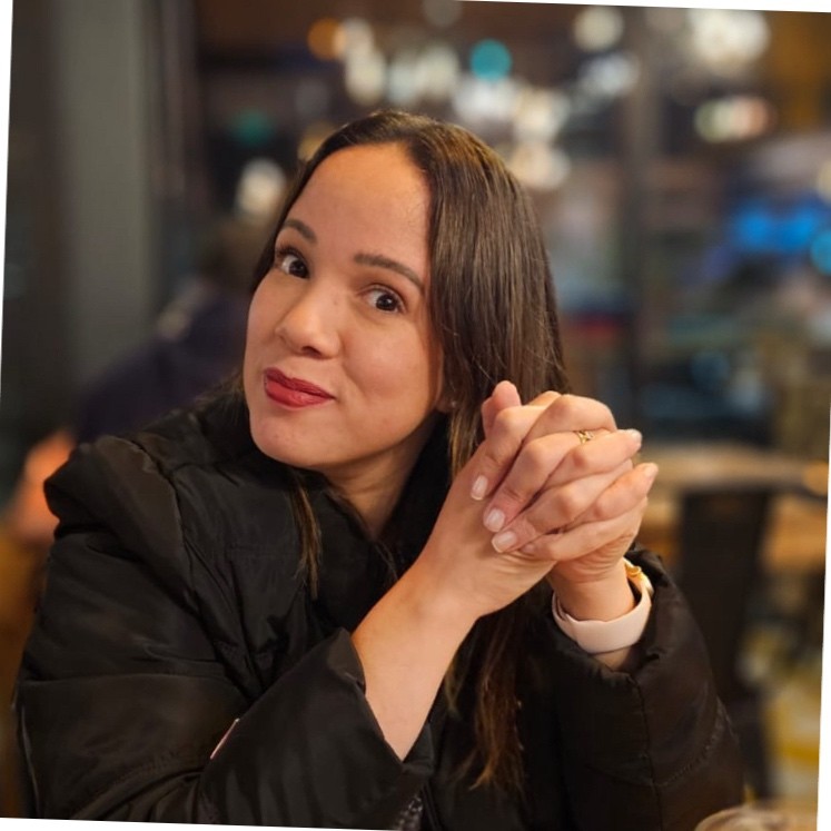 Maria Alejandra Cruz